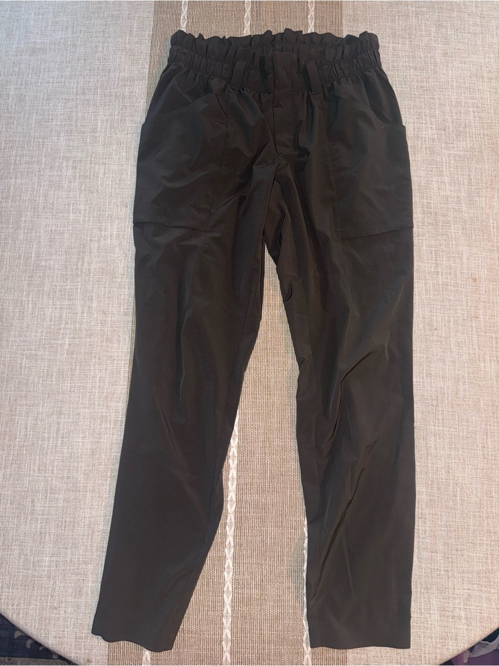 Athleta Black Elastic-Waist Jogger Pants with Front Pockets